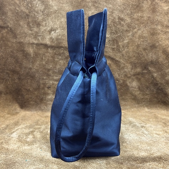 Kate Spade Small Purse - Picture 6 of 16